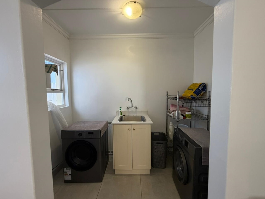 3 Bedroom Property for Sale in Costa Sarda Western Cape